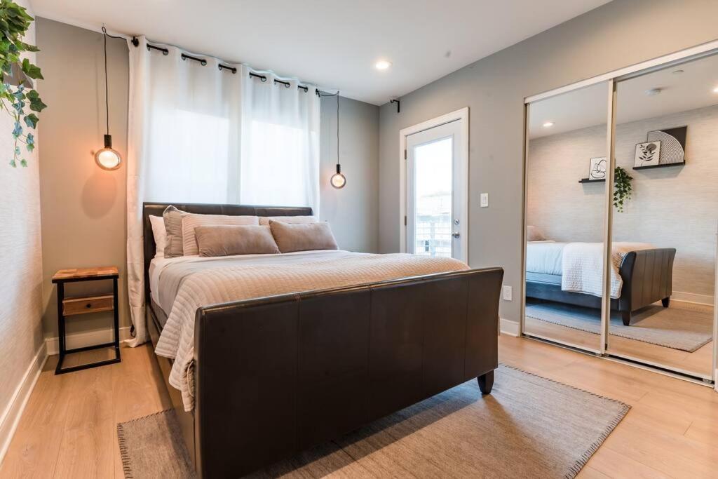 Calm & Cozy 2 Bedroom Townhome 10 Min From Universal Studios ลอสแอนเจลิส ภายนอก รูปภาพ